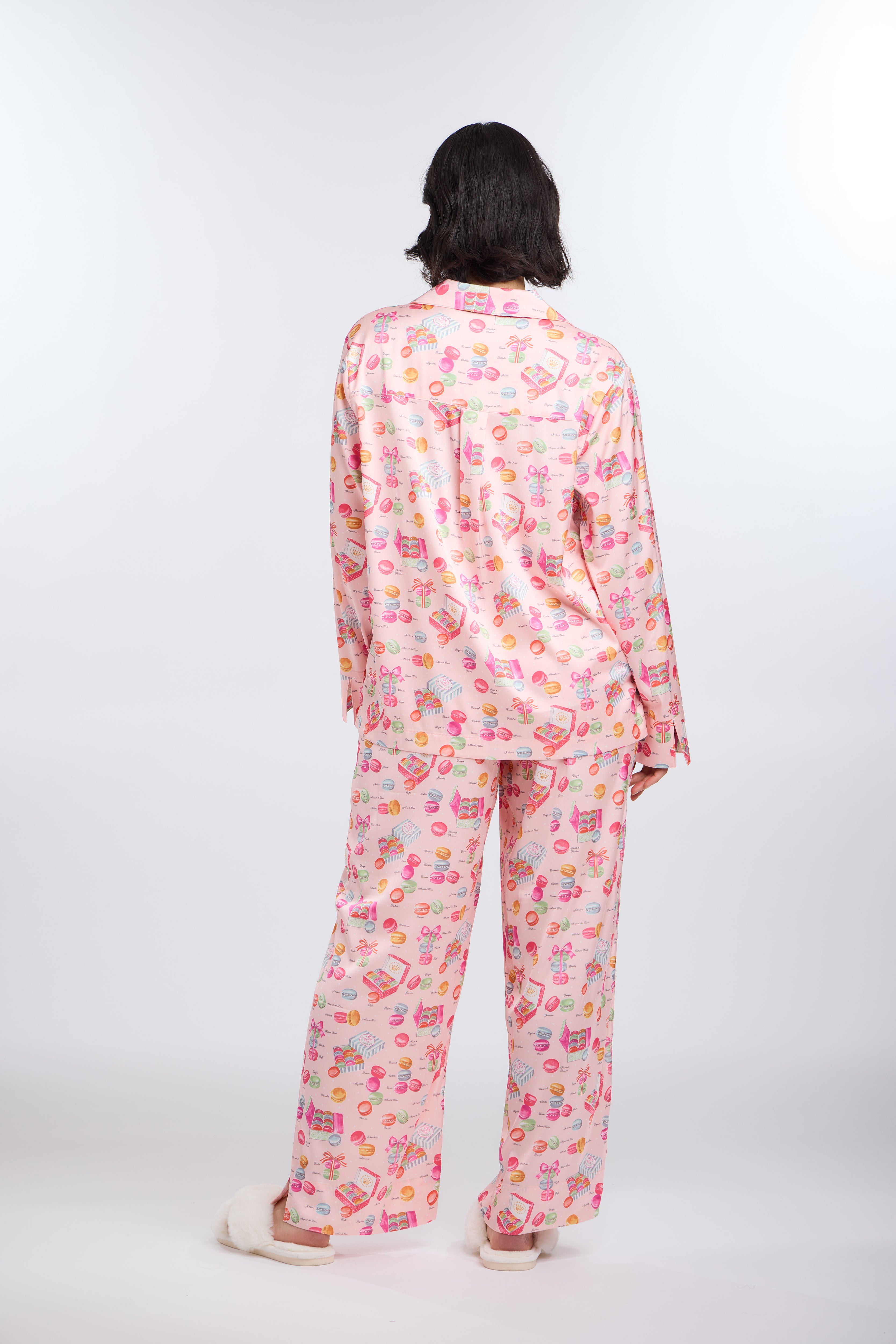 Model in long sleeve Classic Vintage Macarons Print Pajama Set by Nick & Nora